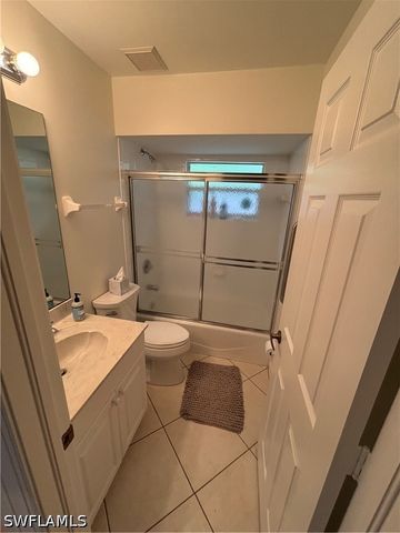 1166 Royal Palm DR, Naples, FL 34103