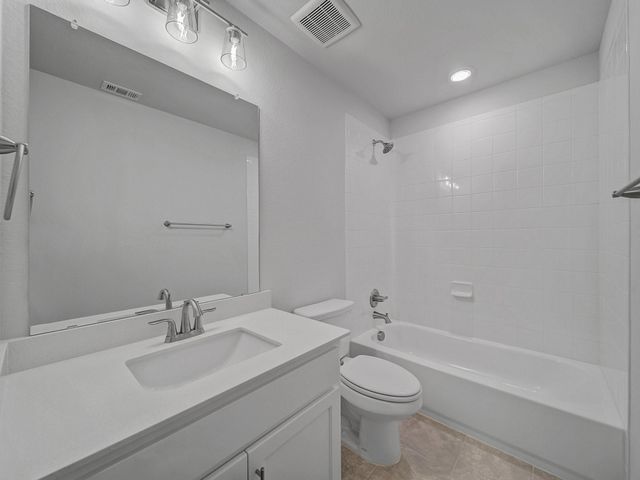 861 Lady Tessala Avenue, Lewisville, TX 75056