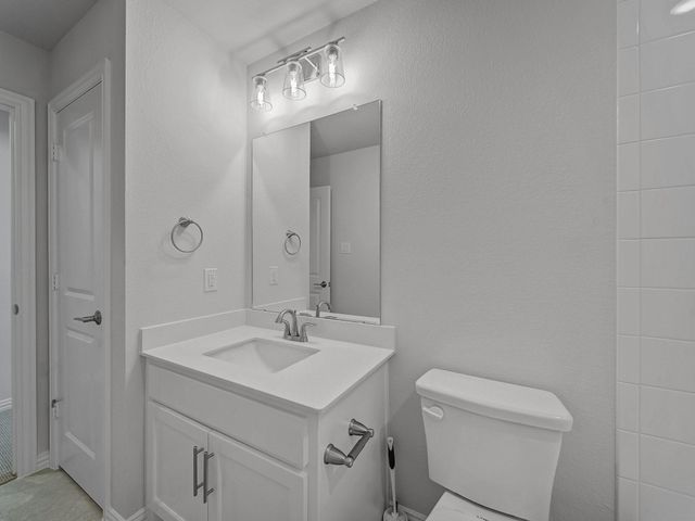 861 Lady Tessala Avenue, Lewisville, TX 75056