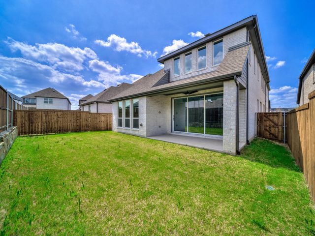 861 Lady Tessala Avenue, Lewisville, TX 75056