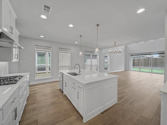 861 Lady Tessala Avenue, Lewisville, TX 75056