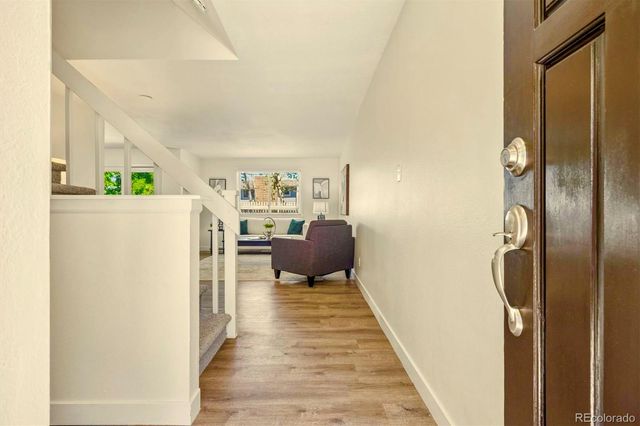 2906 S Parker Court, Aurora, CO 80014