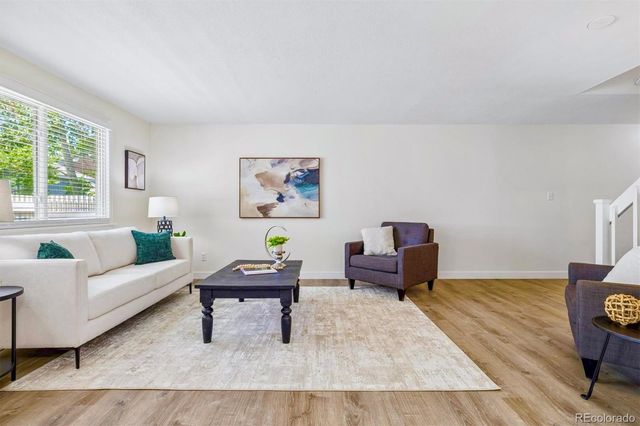 2906 S Parker Court, Aurora, CO 80014