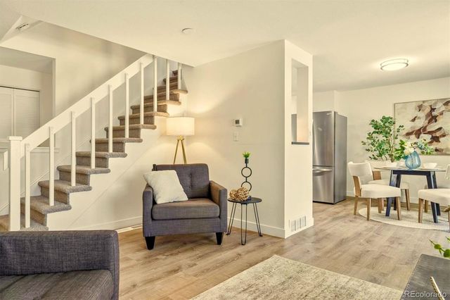 2906 S Parker Court, Aurora, CO 80014