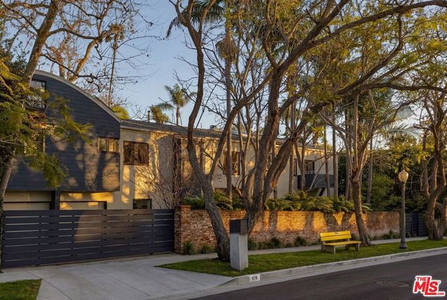 576 E Channel Road, Santa Monica, CA 90402