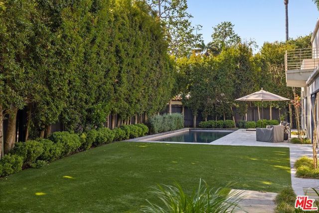 576 E Channel Road, Santa Monica, CA 90402