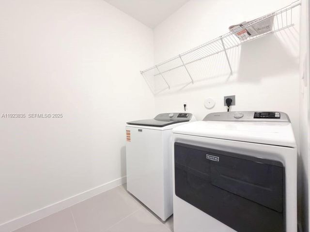 196 NE 13th Ter 0, Homestead, FL 33033