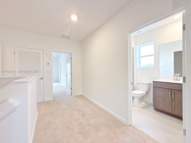 196 NE 13th Ter 0, Homestead, FL 33033