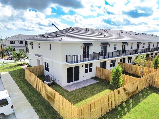 196 NE 13th Ter 0, Homestead, FL 33033