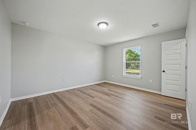 76 Fincher Lane, Loxley, AL 36551