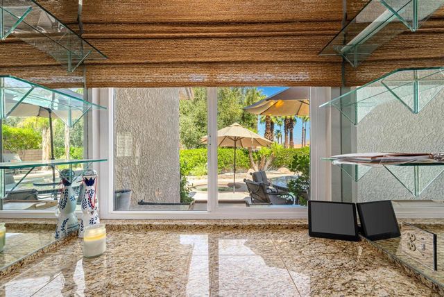 370 Links Drive, Palm Desert, CA 92211