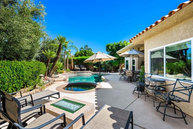 370 Links Drive, Palm Desert, CA 92211