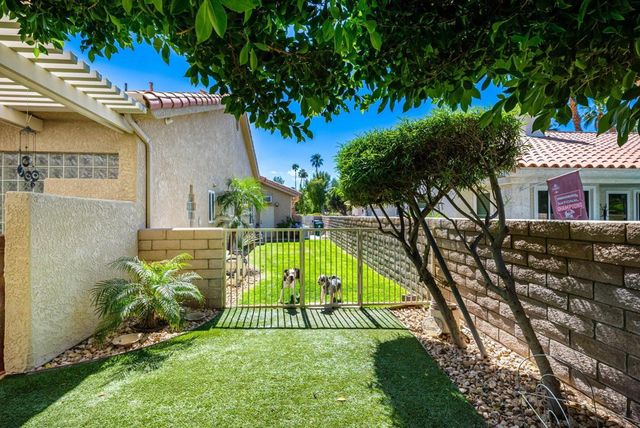 370 Links Drive, Palm Desert, CA 92211