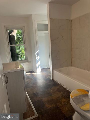 428 S CLAYMONT ST, Wilmington, DE 19801