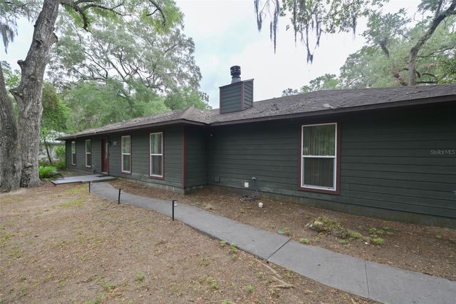 7616 SW 10TH AVENUE, Gainesville, FL 32607