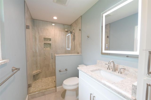 7616 SW 10TH AVENUE, Gainesville, FL 32607
