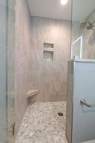 7616 SW 10TH AVENUE, Gainesville, FL 32607