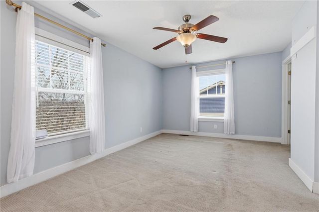 3733 S Thompson Circle, Kansas City, KS 66103