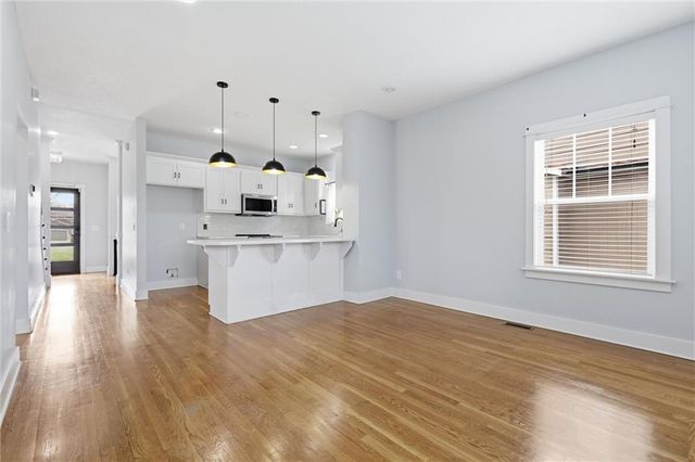 3733 S Thompson Circle, Kansas City, KS 66103