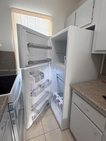 2225 Polk St 6B, Hollywood, FL 33020