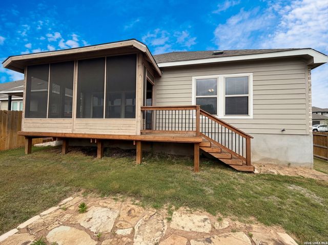 1613 Couser, New Braunfels, TX 78132