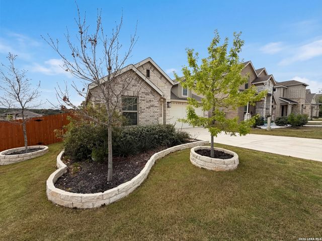 1613 Couser, New Braunfels, TX 78132