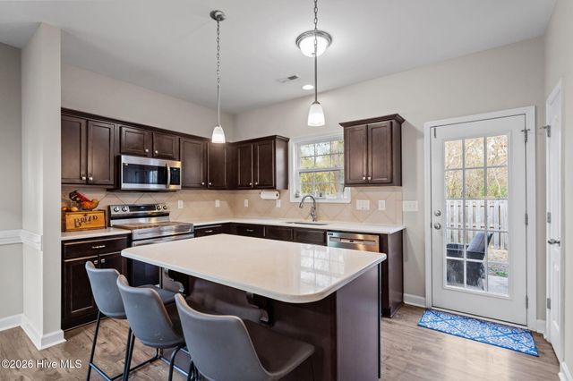 2302 Cottagefield Lane, Leland, NC 28451