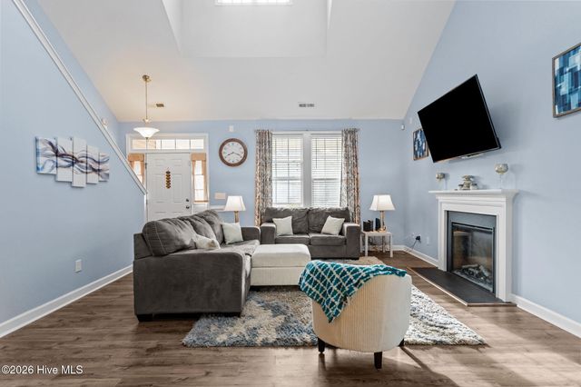 2302 Cottagefield Lane, Leland, NC 28451