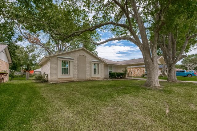 3327 Beasley Avenue, Needville, TX 77461