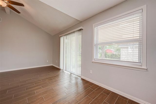 3327 Beasley Avenue, Needville, TX 77461