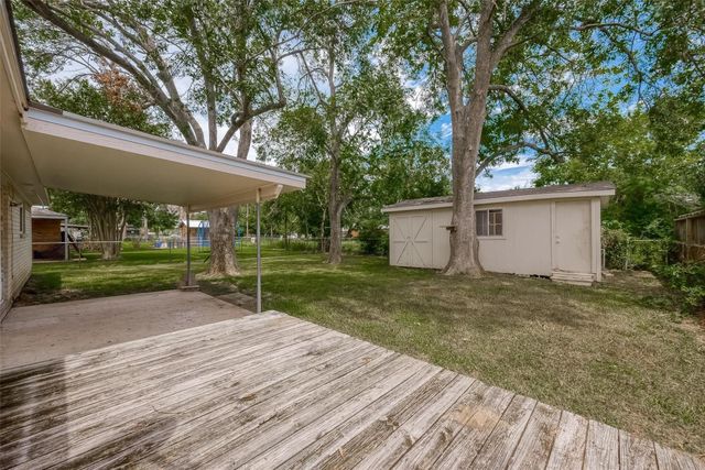 3327 Beasley Avenue, Needville, TX 77461