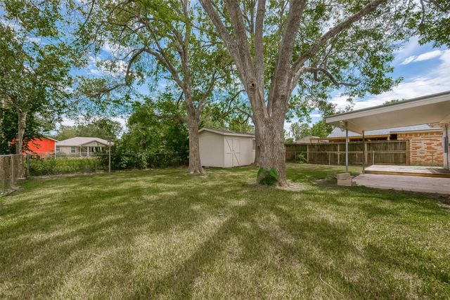 3327 Beasley Avenue, Needville, TX 77461