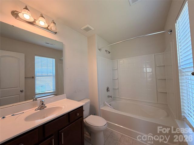 9330 Grand Valley Drive, Charlotte, NC 28213
