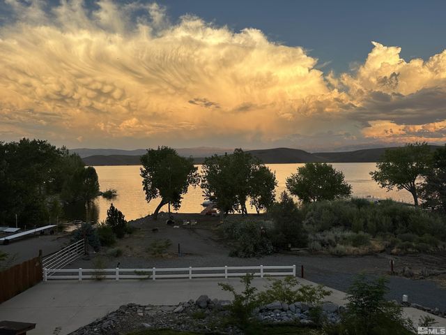 3504 Mark Twain Avenue, Gardnerville, NV 89410