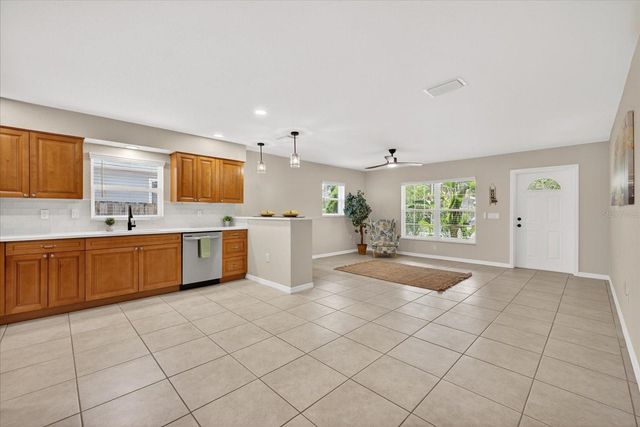 541 PLUMOSA AVENUE, Clearwater, FL 33756