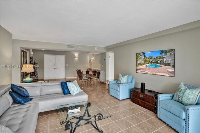 10160 Collins Ave 306N, Bal Harbour, FL 33154