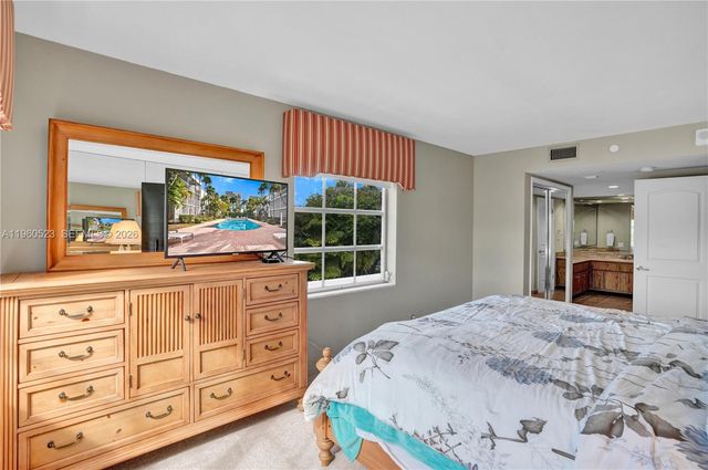 10160 Collins Ave 306N, Bal Harbour, FL 33154