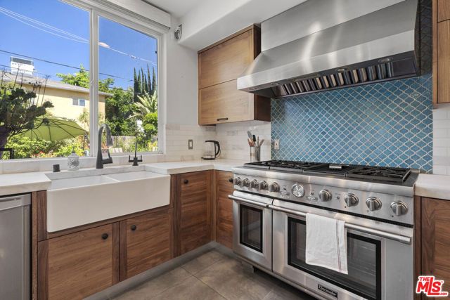 4544 Tobias Avenue, Sherman Oaks, CA 91403