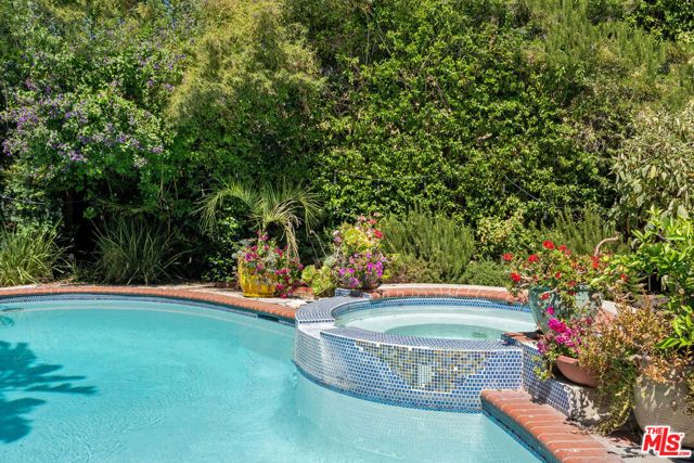 4544 Tobias Avenue, Sherman Oaks, CA 91403