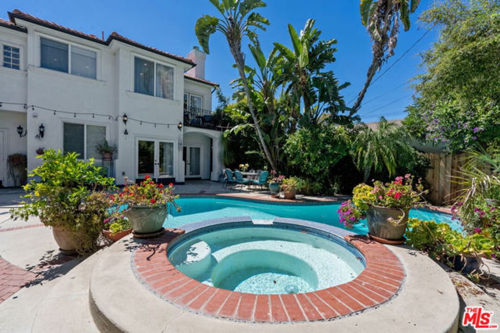 4544 Tobias Avenue, Sherman Oaks, CA 91403