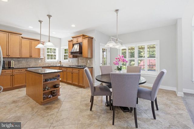 678 JAKE LANDIS RD, Lititz, PA 17543