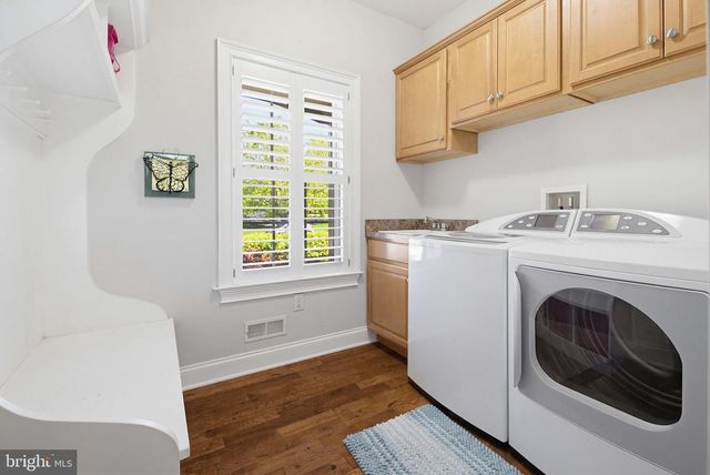 678 JAKE LANDIS RD, Lititz, PA 17543