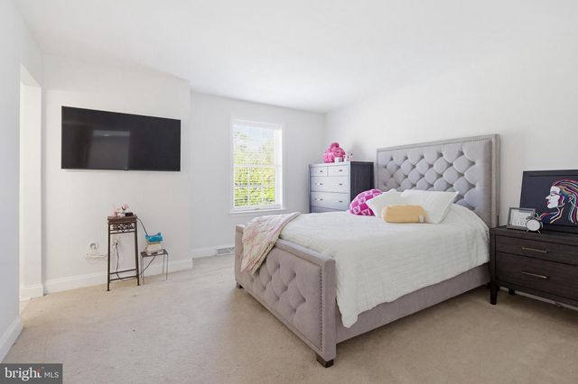 678 JAKE LANDIS RD, Lititz, PA 17543