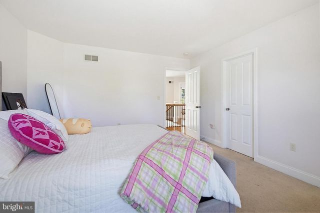 678 JAKE LANDIS RD, Lititz, PA 17543