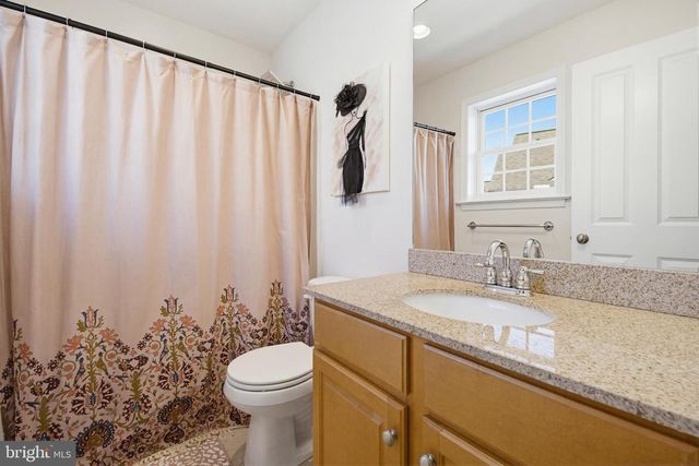 678 JAKE LANDIS RD, Lititz, PA 17543