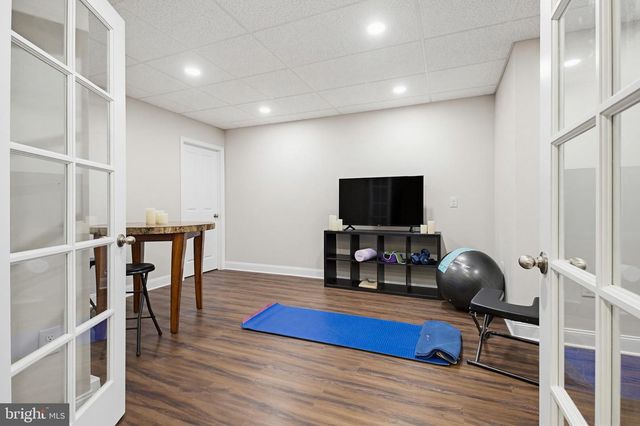 678 JAKE LANDIS RD, Lititz, PA 17543