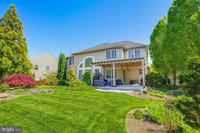 678 JAKE LANDIS RD, Lititz, PA 17543