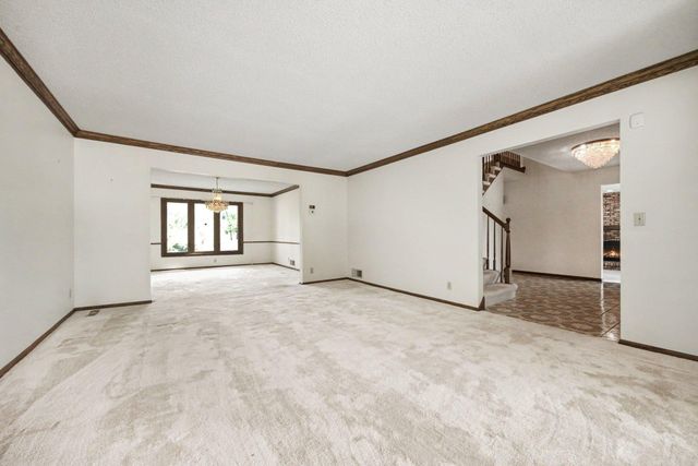 7419 Hyde Park Drive, Edina, MN 55439