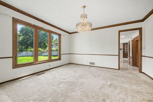 7419 Hyde Park Drive, Edina, MN 55439