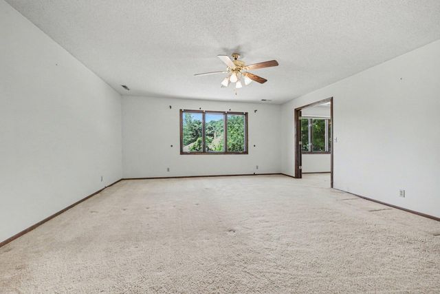 7419 Hyde Park Drive, Edina, MN 55439
